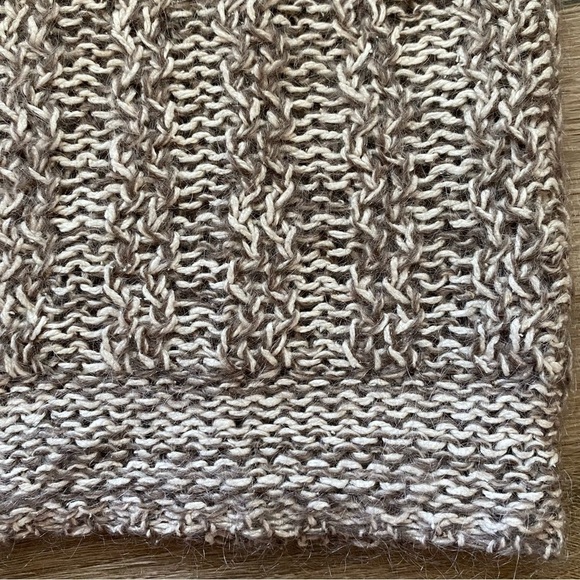 Vintage EMOS COLLECTION Cable Knit Silk Blend V-Neck Tunic Sweater Medium - Picture 6 of 10